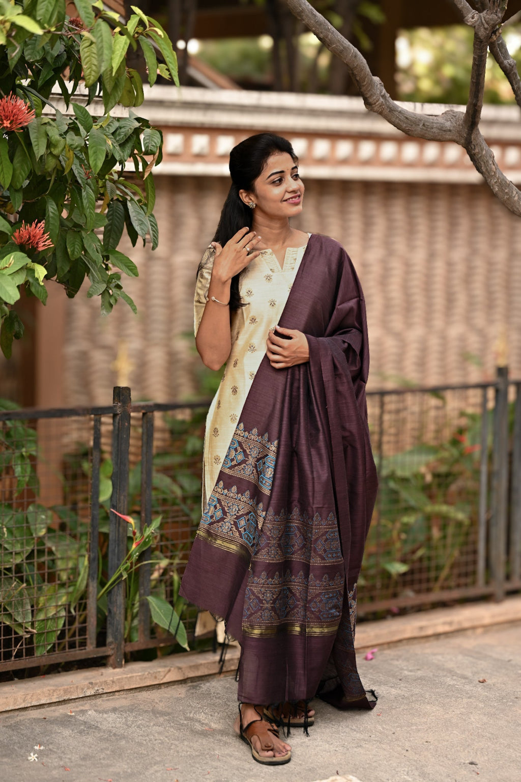 Varnam 3 piece suit