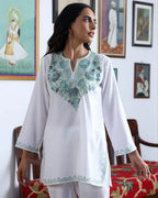 Saanchi White Cotton Embroidered Short Kurta