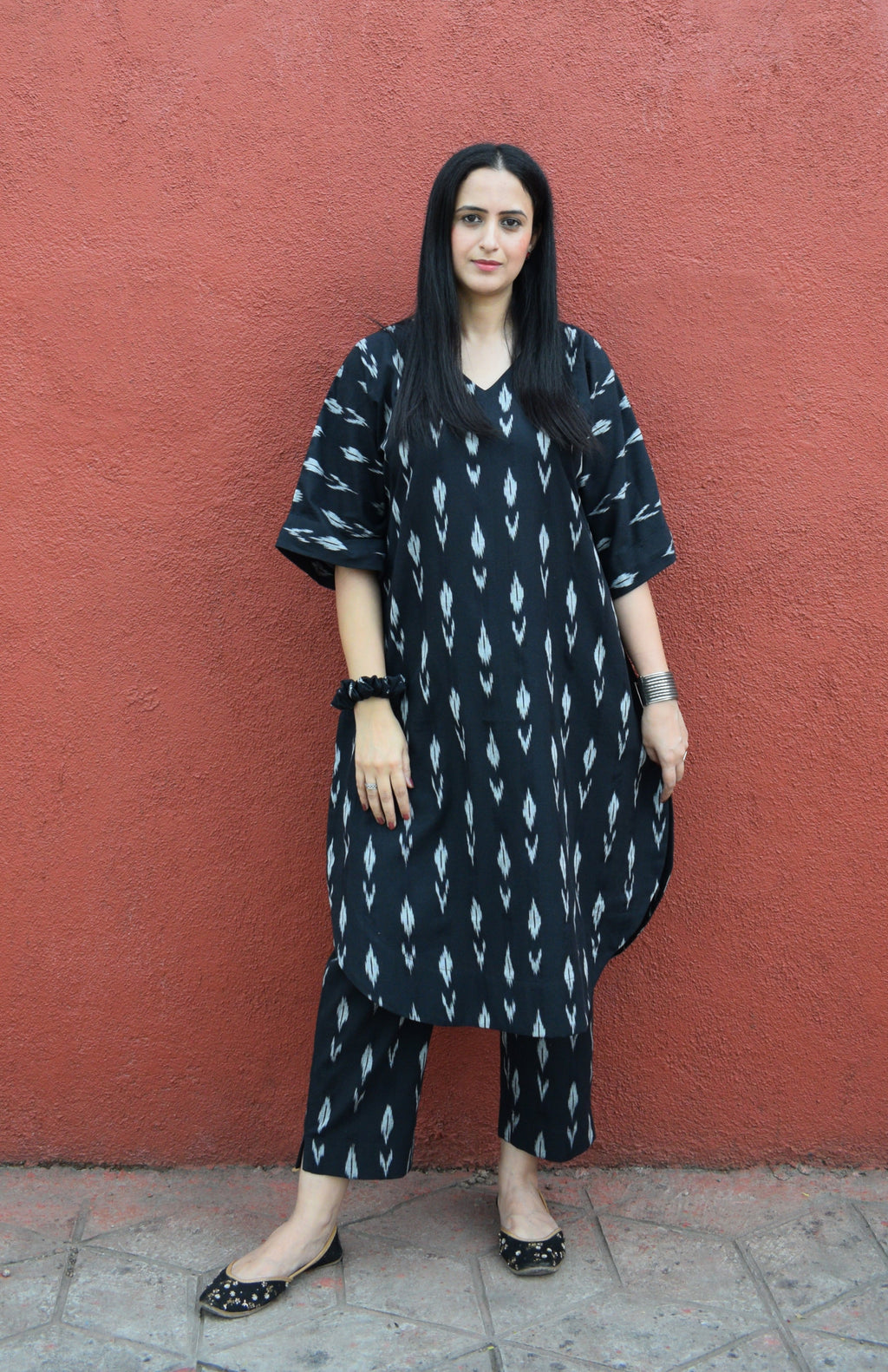 Black Ikat Choga Kurta