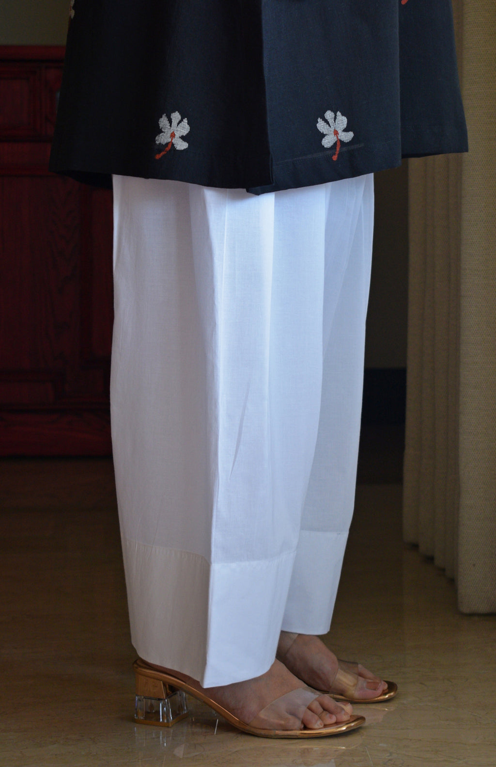 Black Jamdani Short Kurta with Pleated White Pyjama