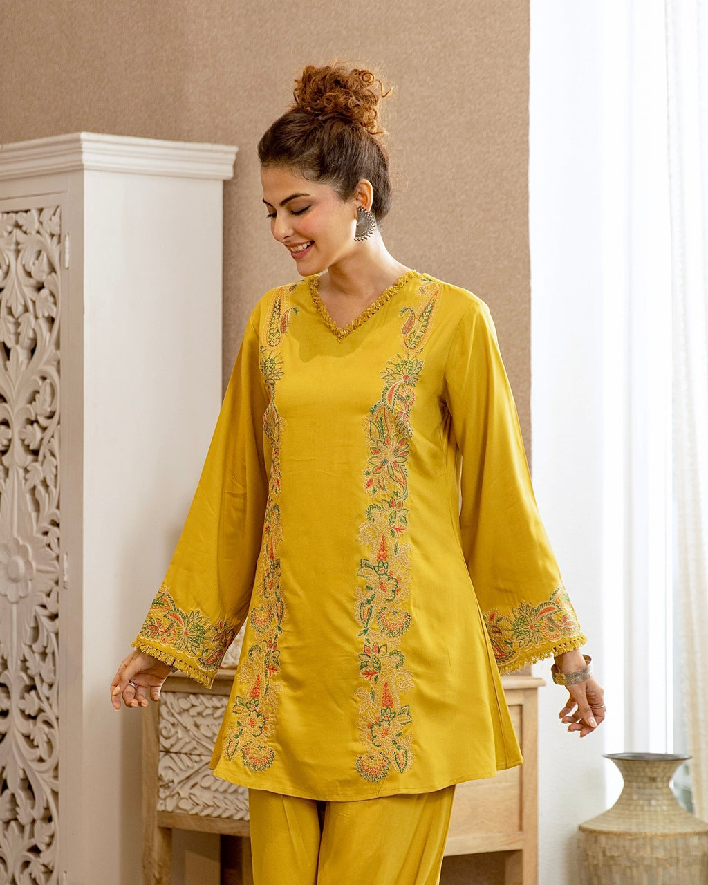 Sunehri Gul Threadwork Cotton Co-ord