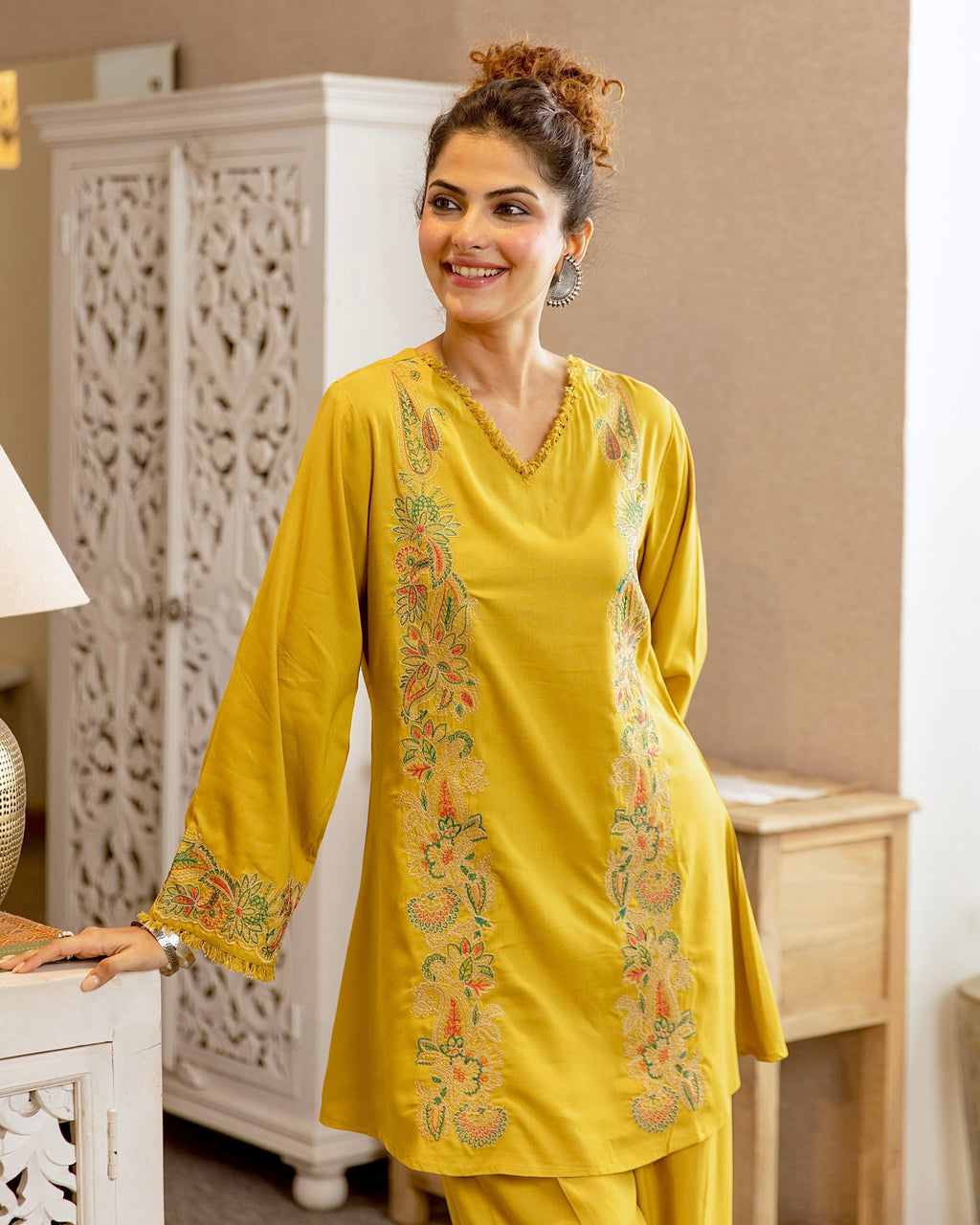 Sunehri Gul Threadwork Cotton Co-ord