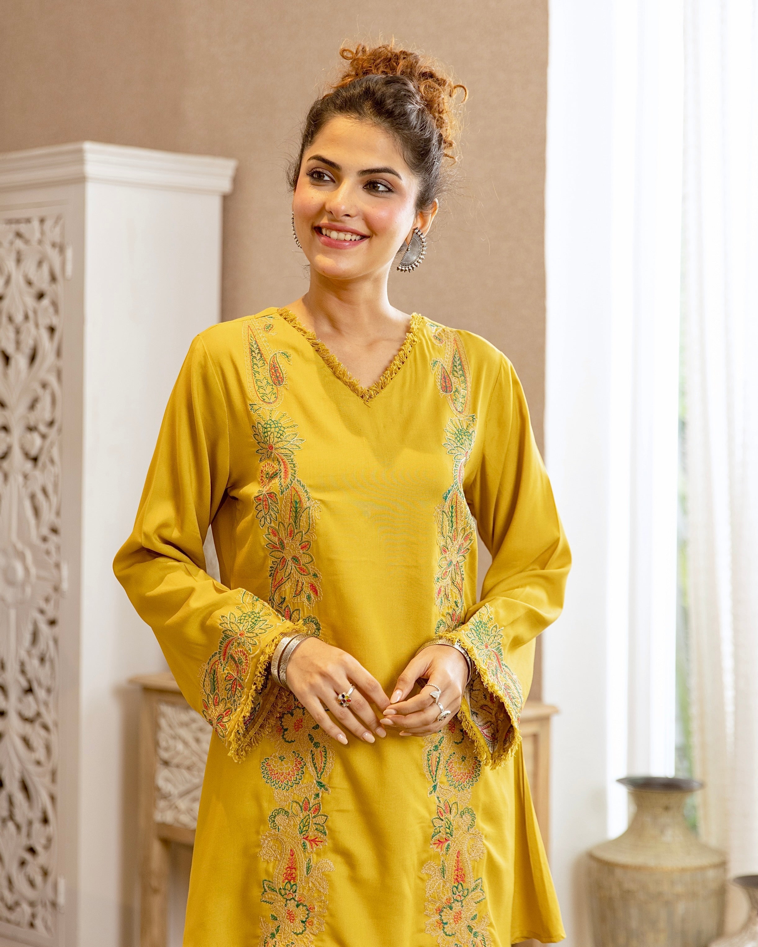 Sunehri Gul Threadwork Cotton Co-ord