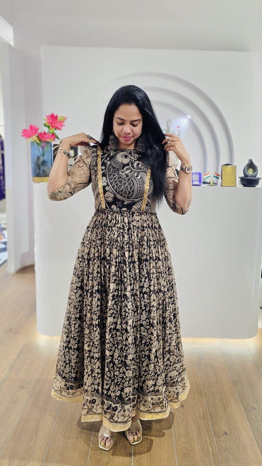 Oviya Black Kota Kalamkari Kurta Set