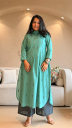 Mehaa Hand Woven Cotton Kurta - Turquoise