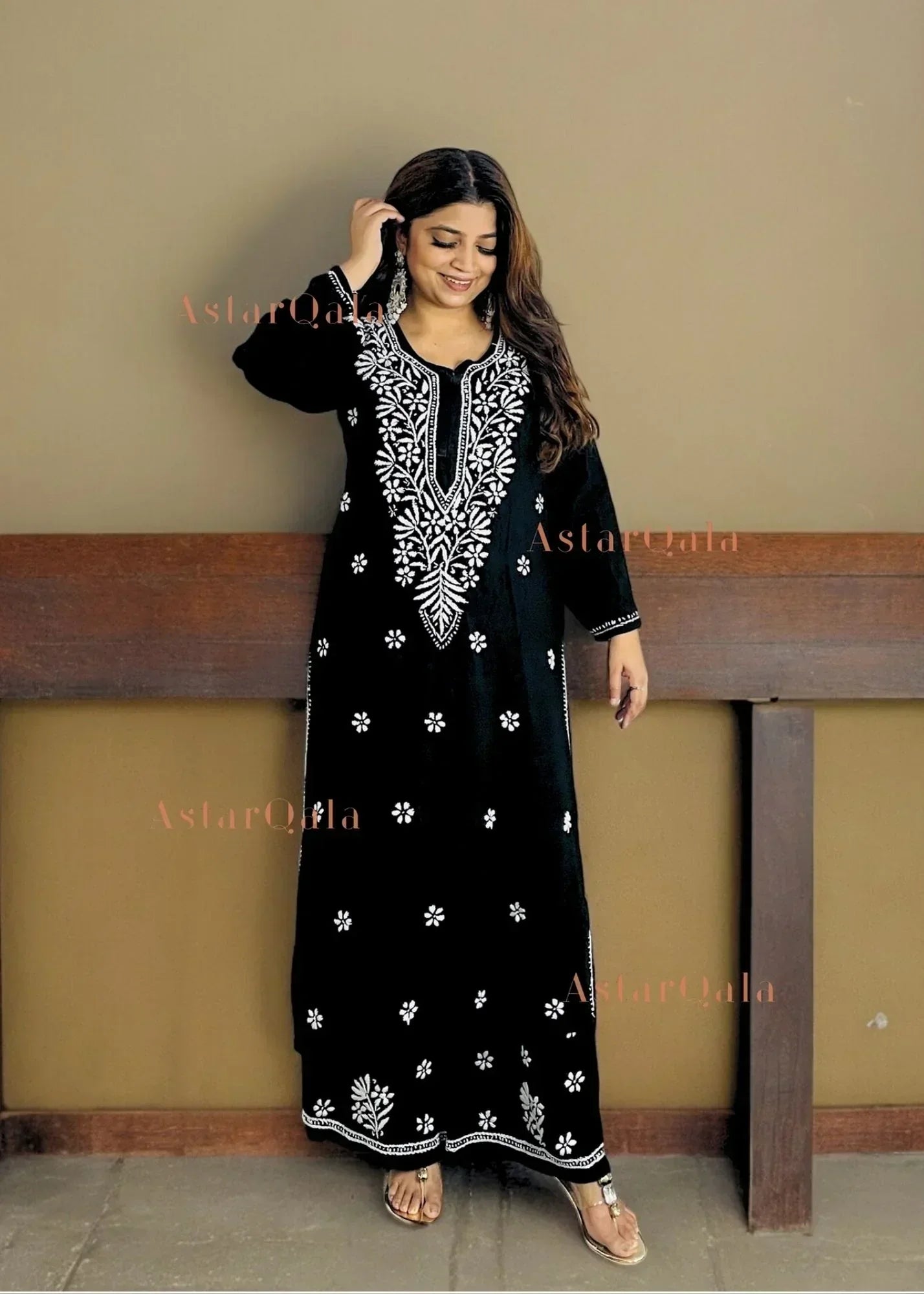 Gitanjali Black Cotton Chikankari Straight Kurta Set