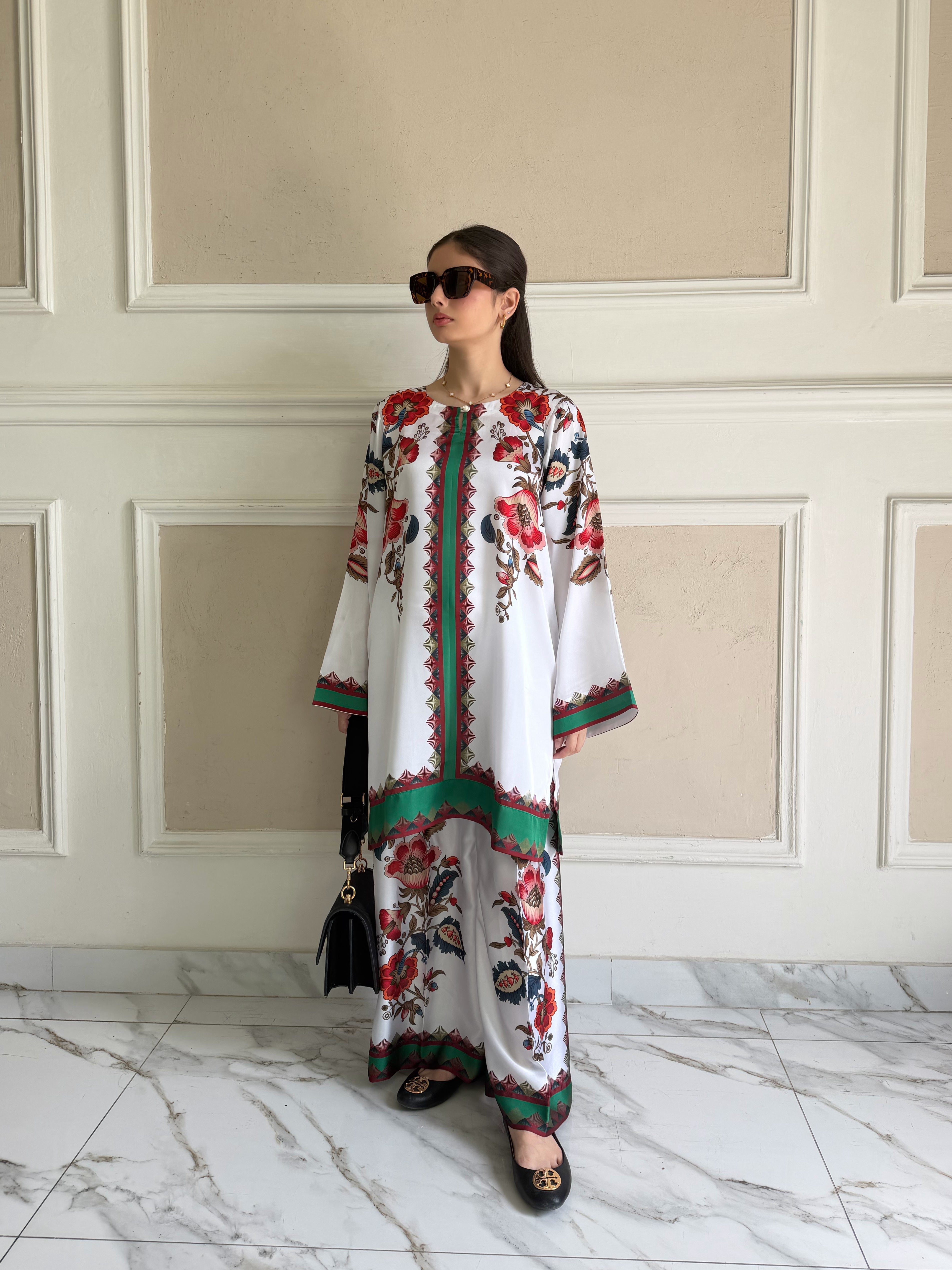 Maelis - With Attached Cotton Silk Lining