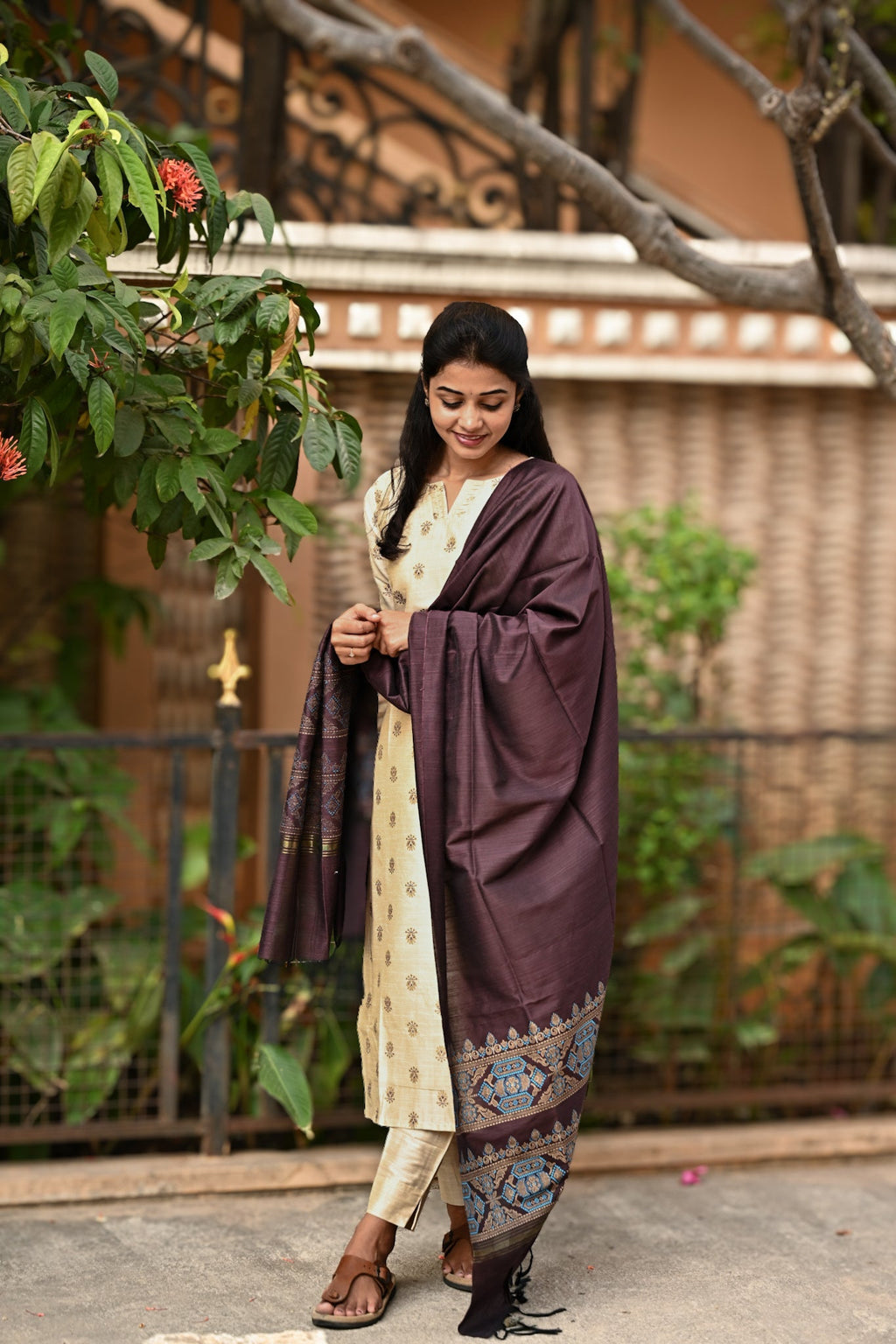Varnam 3 piece suit