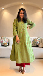 Mousam Hand Woven Kali Kurta In Cotton - Green