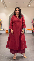 Maroon Chand Hand Woven Kali Kurta In Cotton