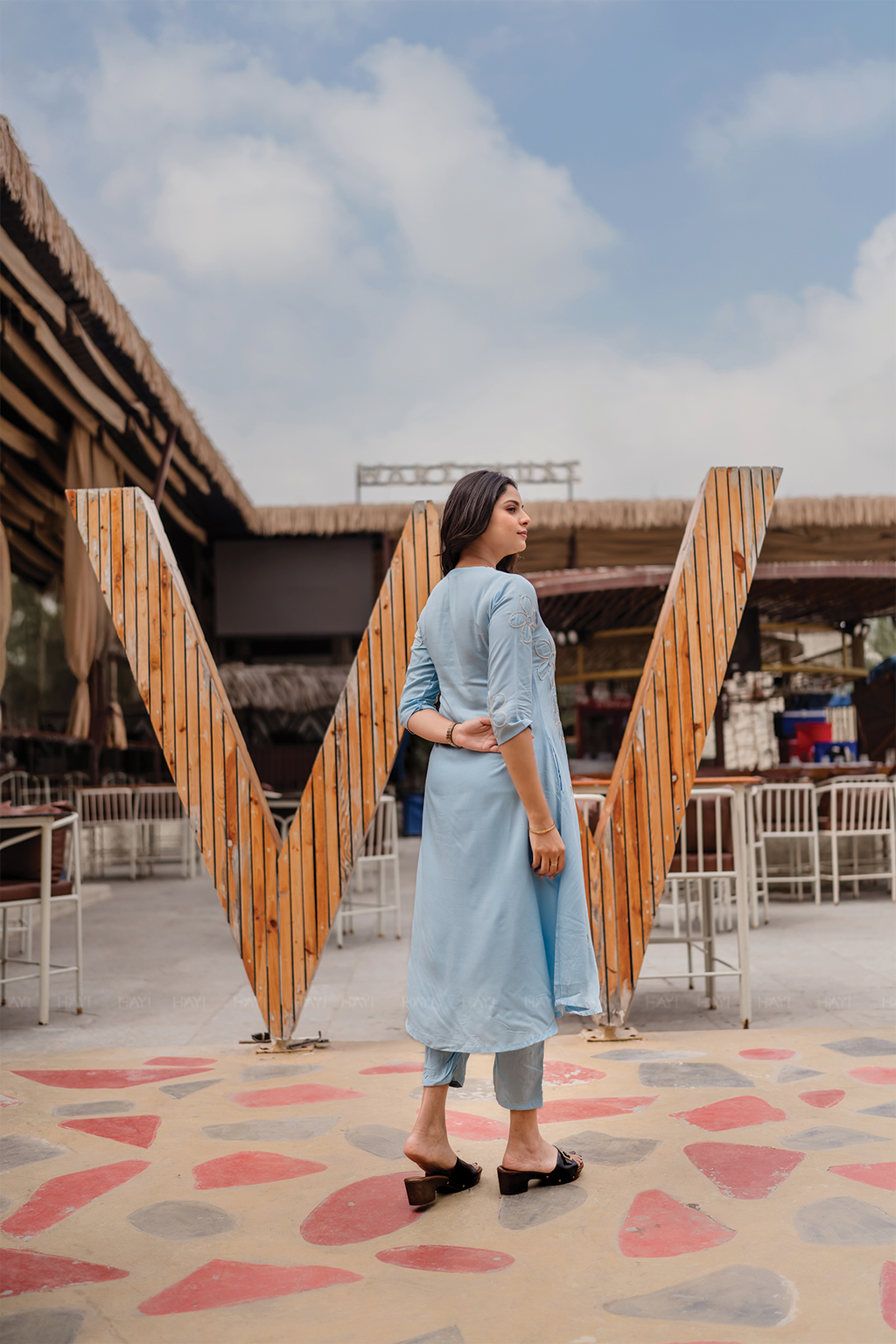 Floral Mirage Blue Viscose Co-ord with Curved V-Neckline & 3/4th Sleeves