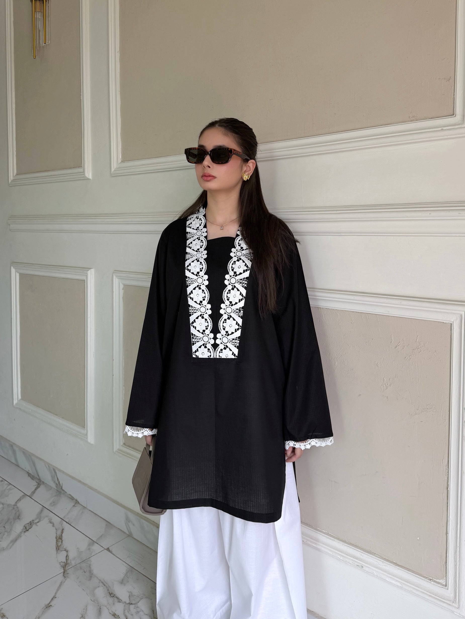 Lumo - 2 PC Stitched Pret
