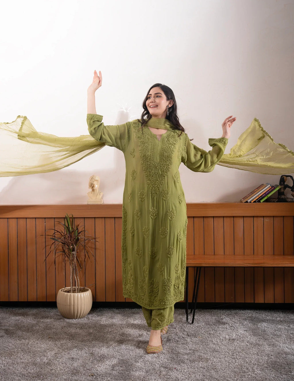 Reeva Olive Green Georgette Kurta Set