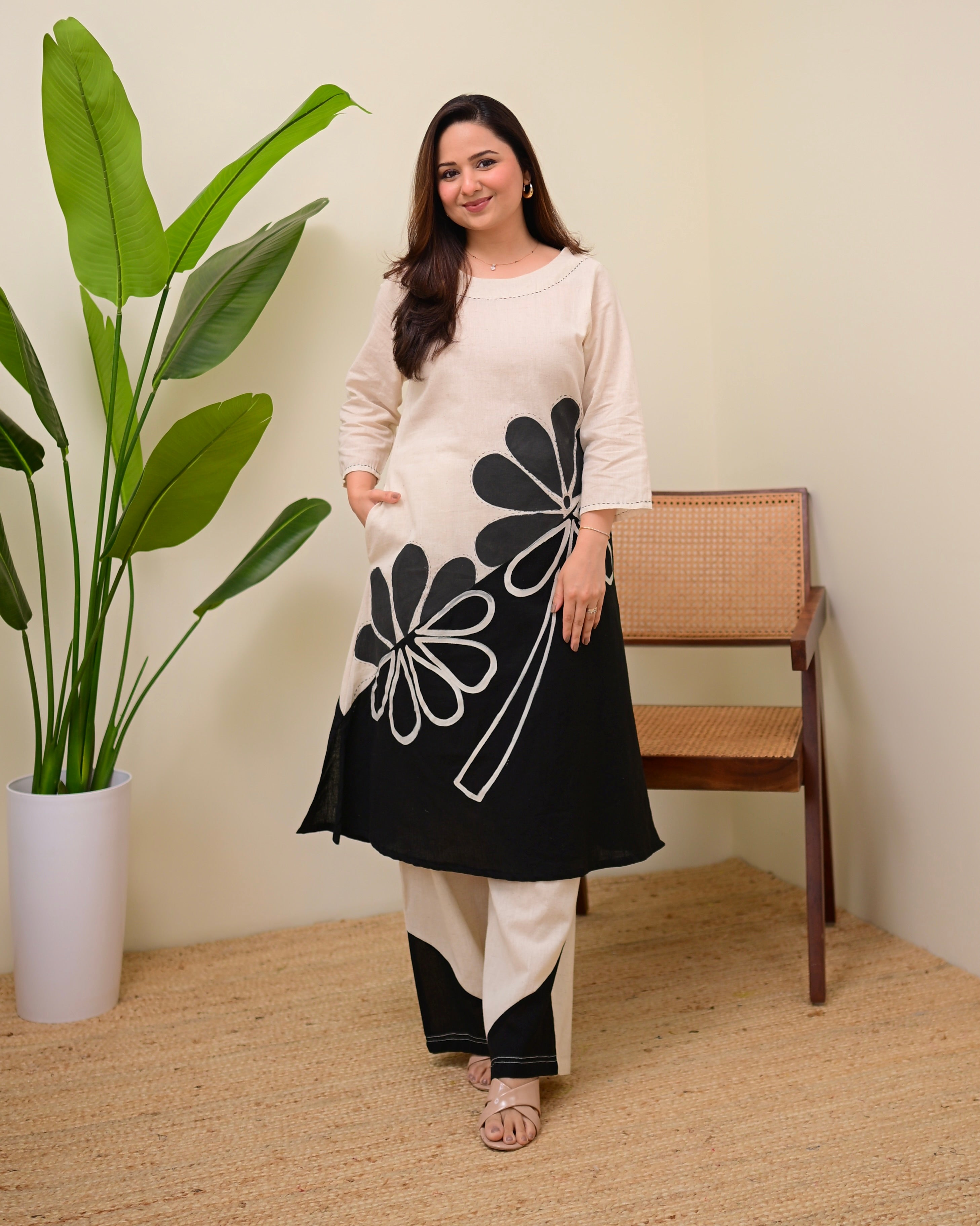 Monochrome Muse Bold Botanica Cotton Kurta Set