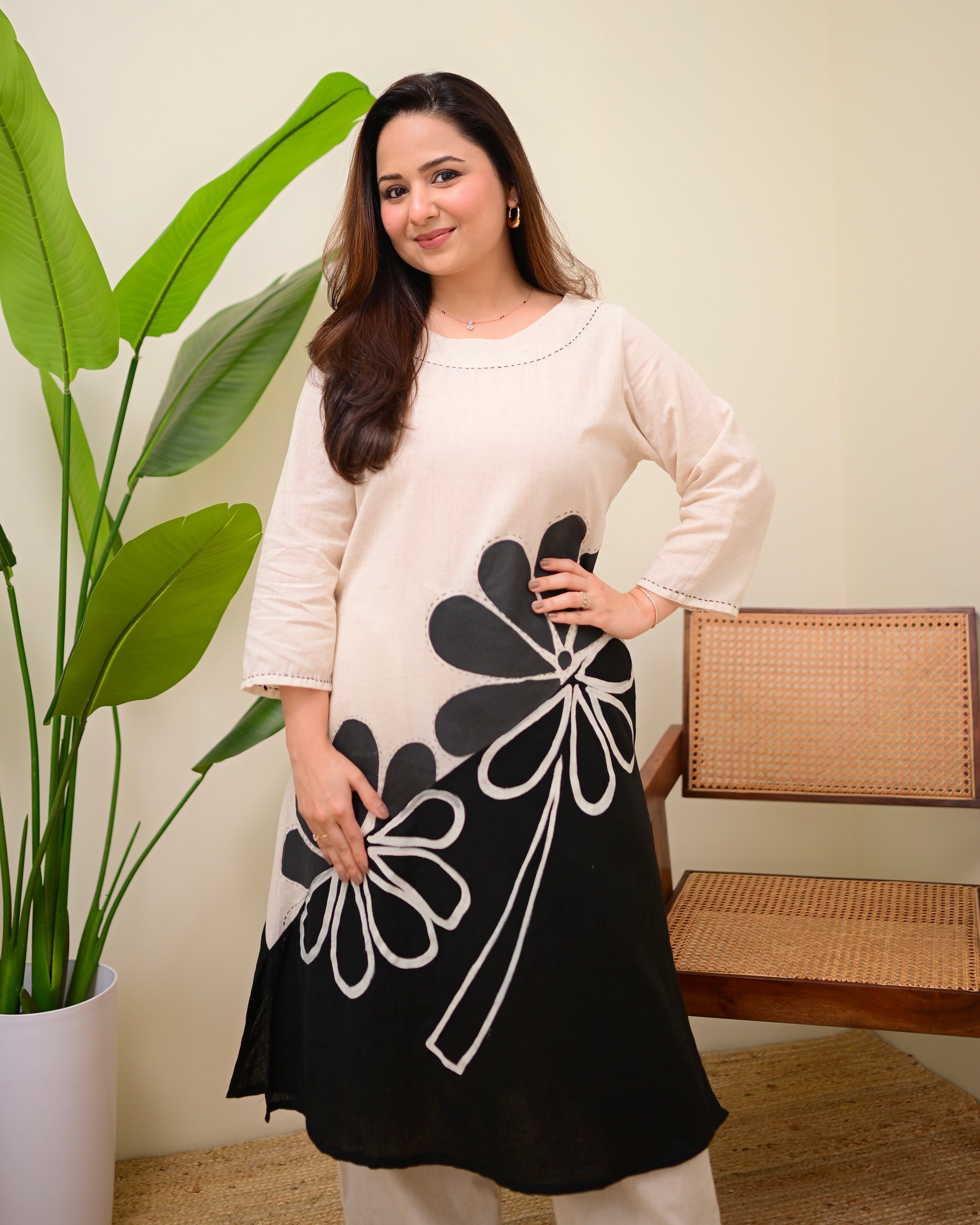 Monochrome Muse Bold Botanica Cotton Kurta Set