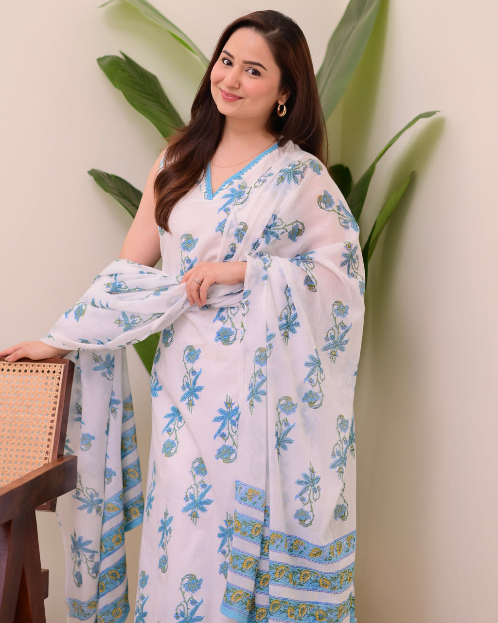 Blue White Floral Mul Cotton Suit