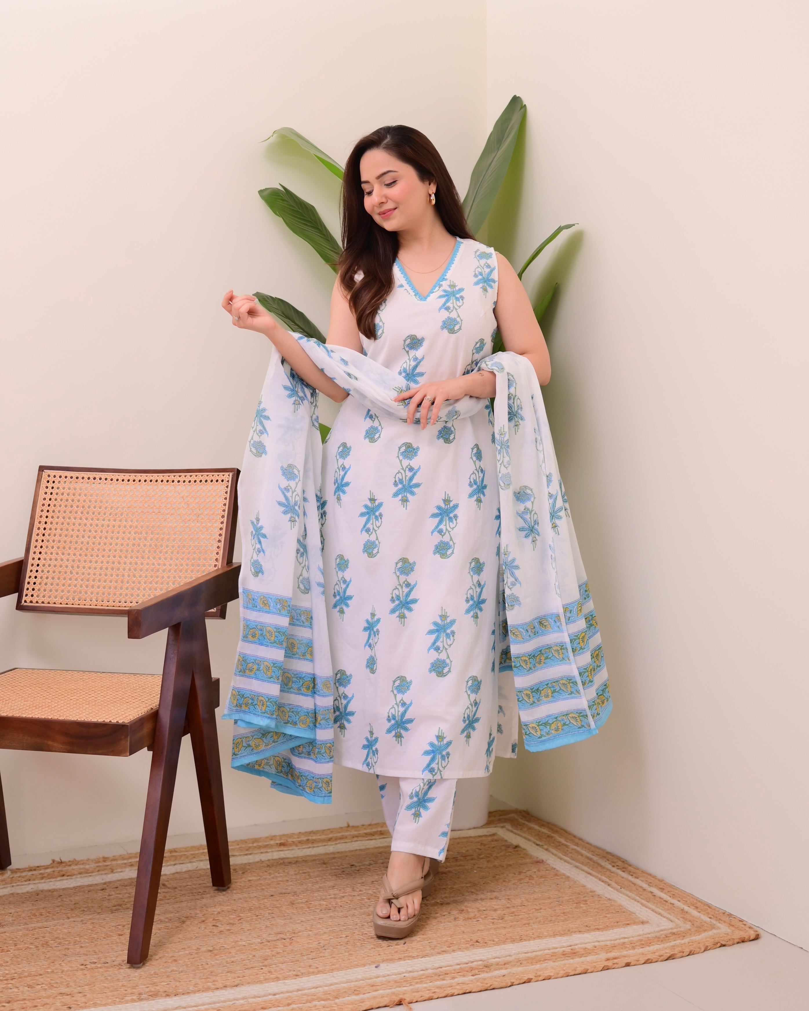 Blue White Floral Mul Cotton Suit