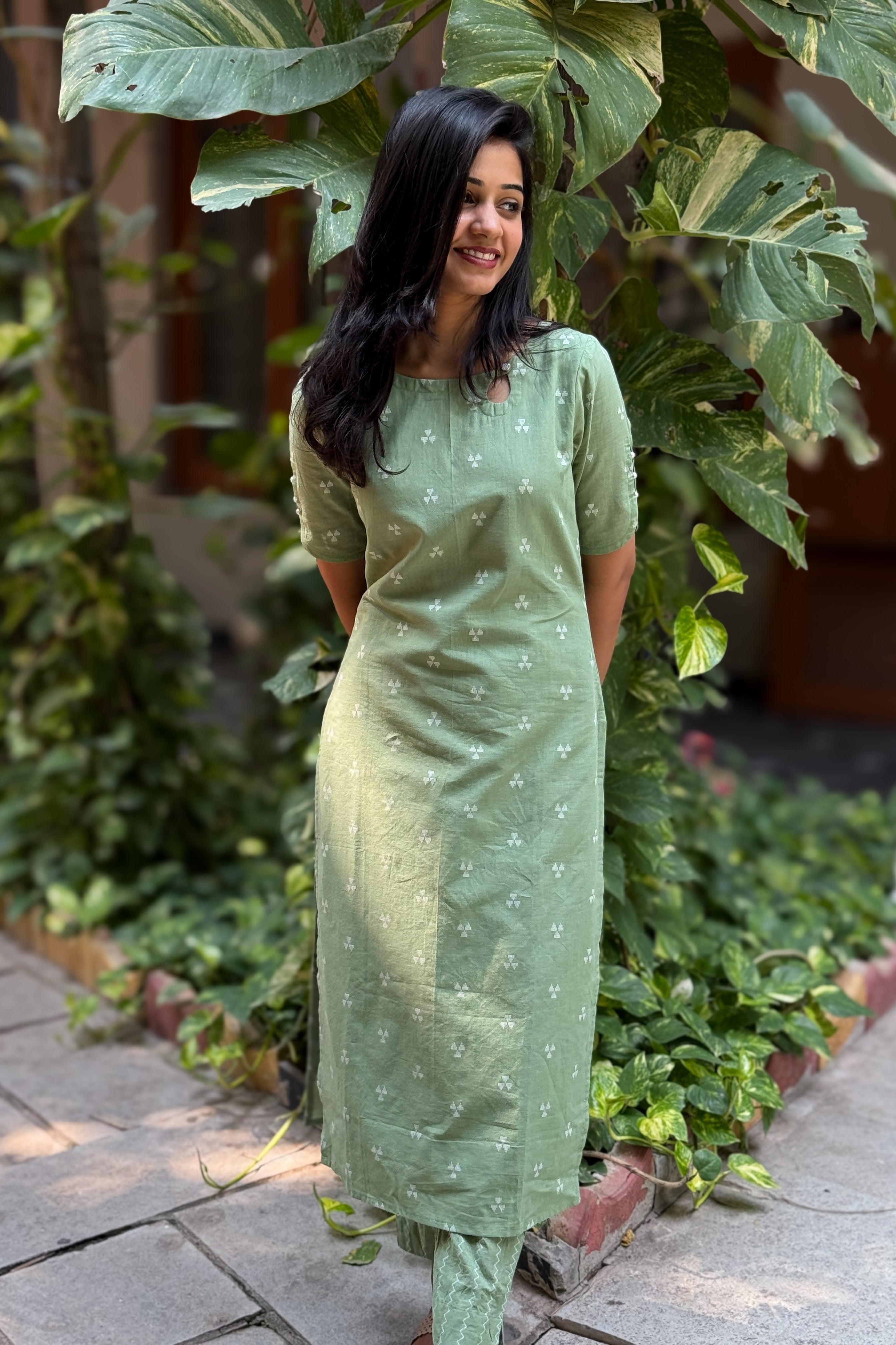 Mint Thread Kurtaset