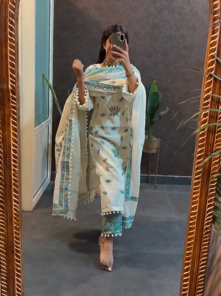 Sara Sky Lotus Co-ord Set