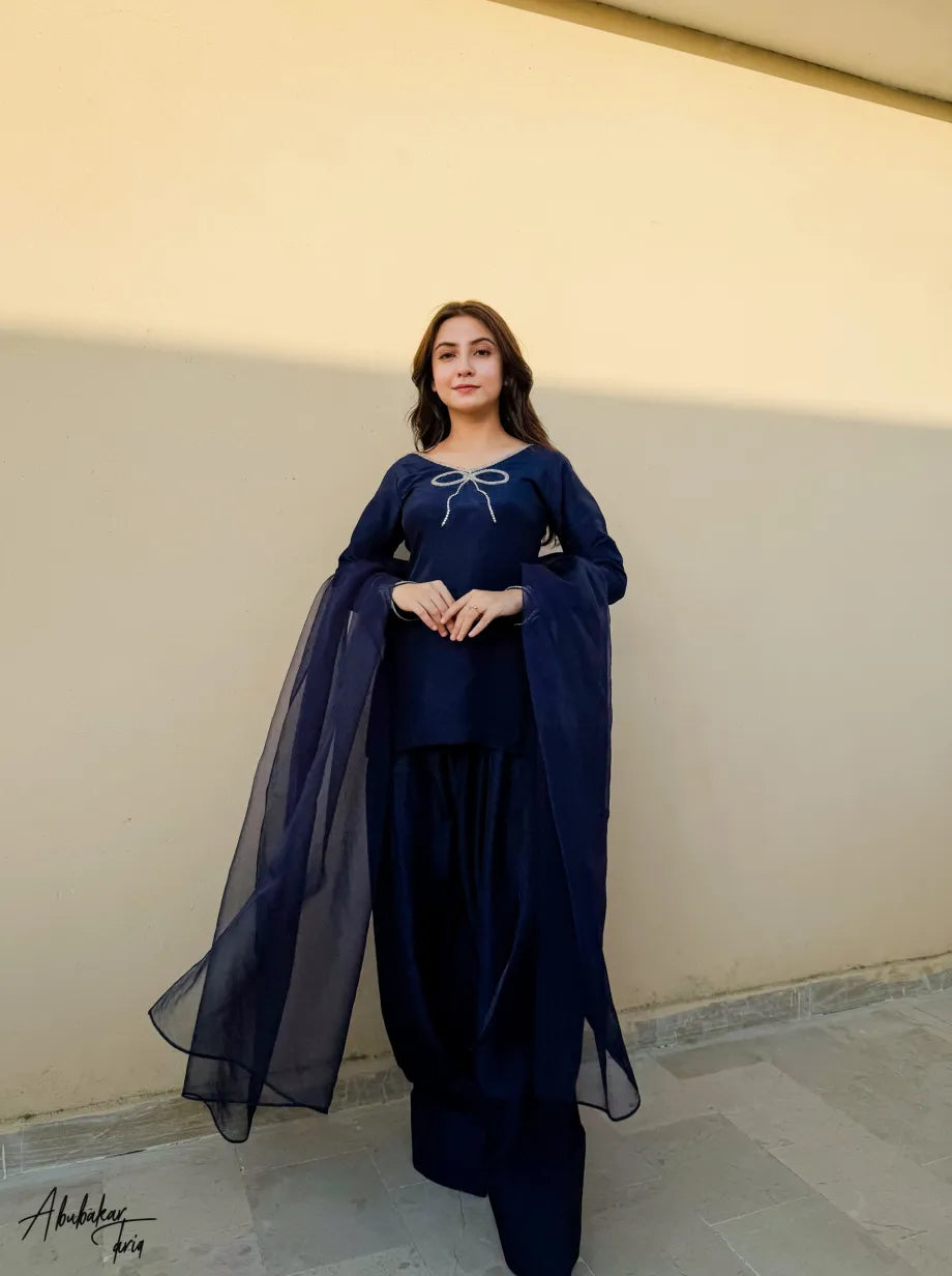 Tanvi Navy Blue Embellished Kurta Set