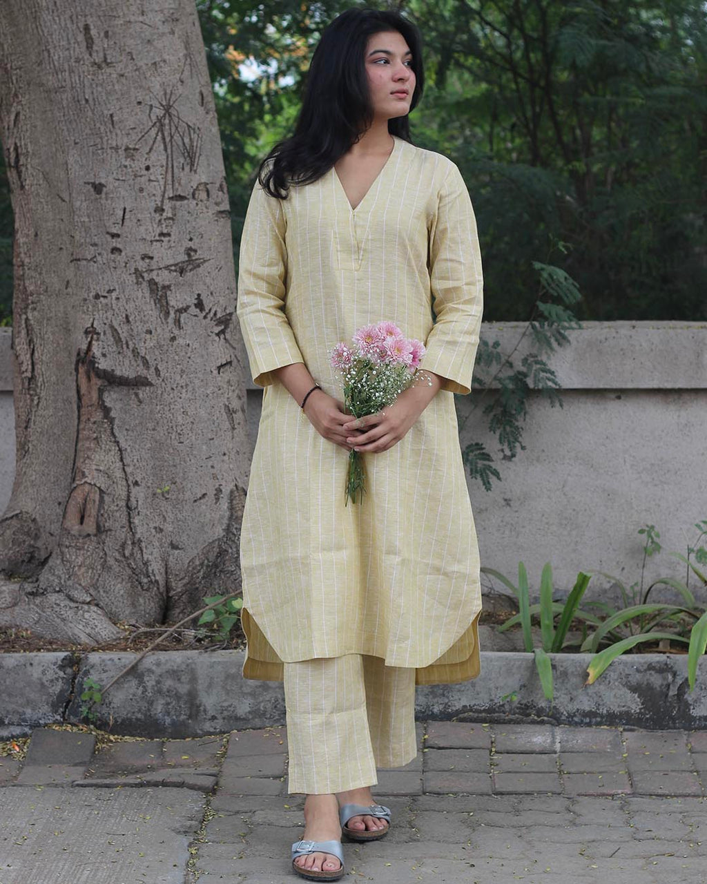 Premium linen Butterstripe Kurta Set