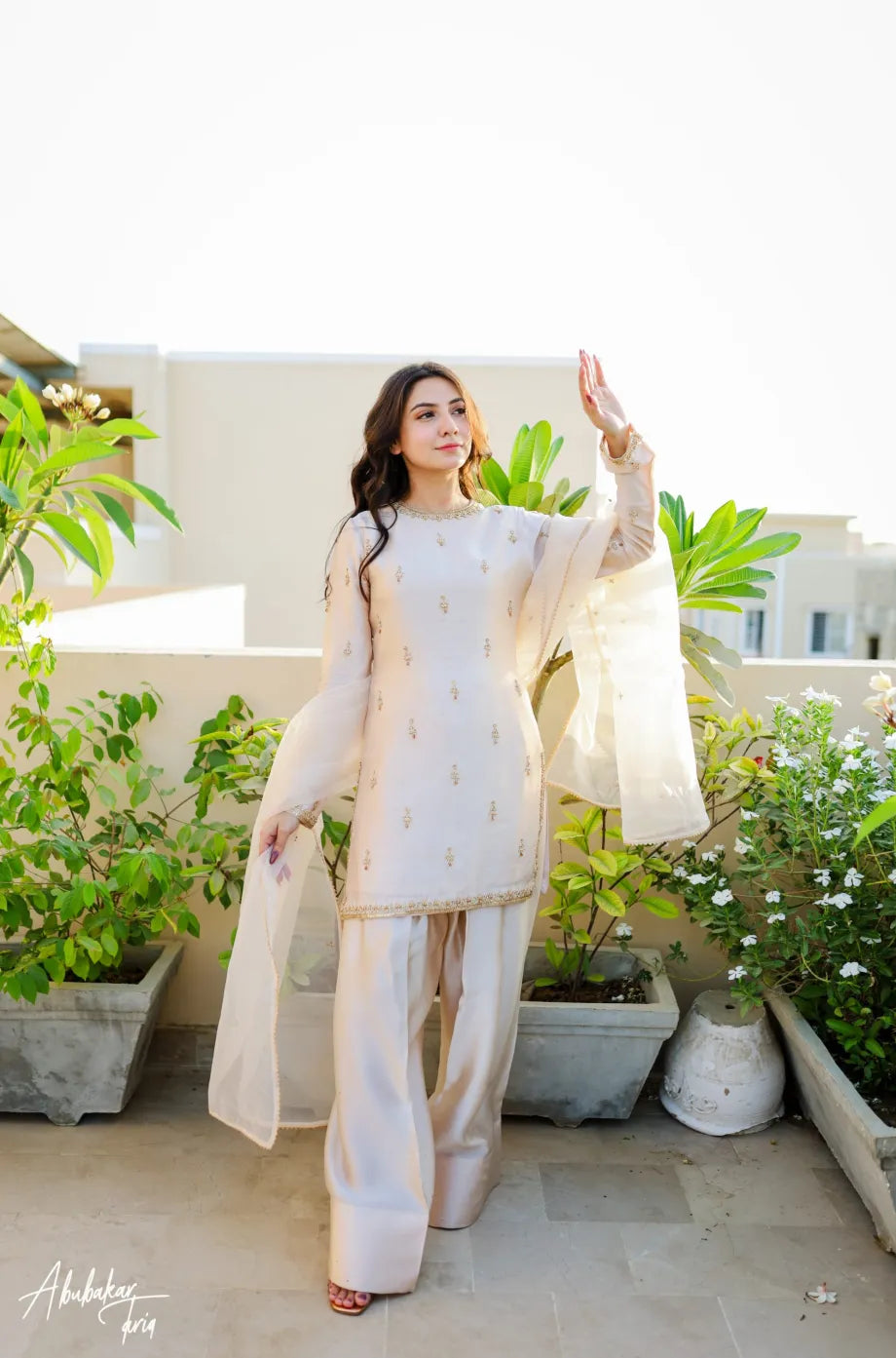 Riya Ivory Embellished Kurta Farshi Set