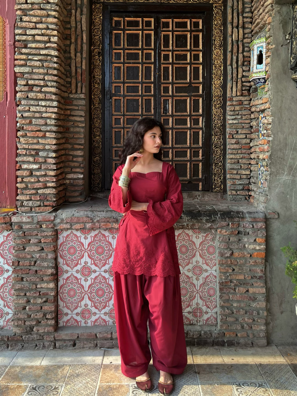 Aarohi Embroidered Kurta Pant Set