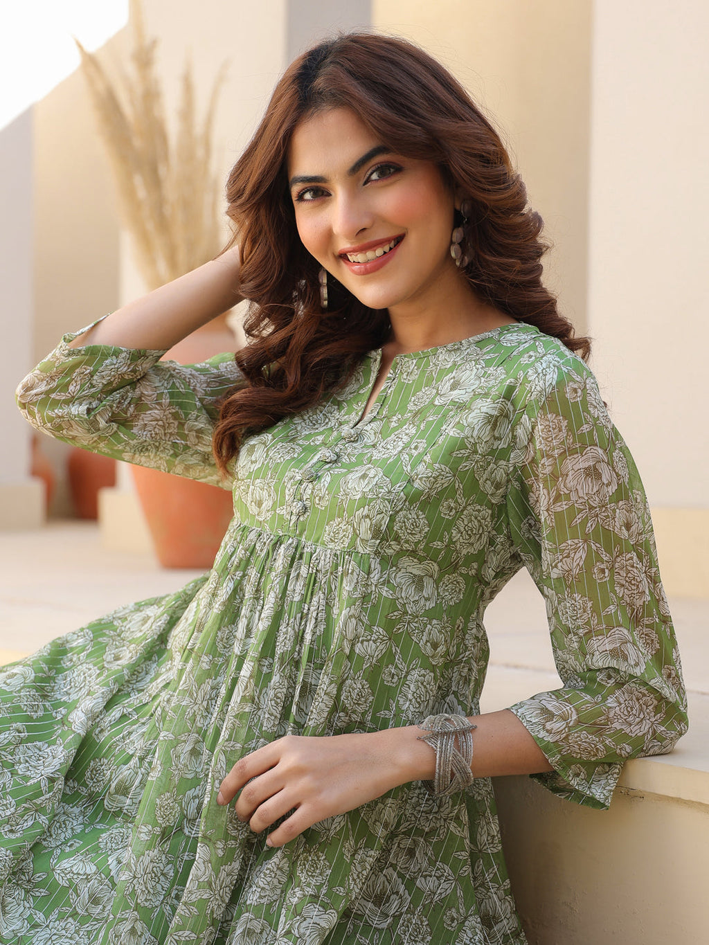 Niva's Women's Green Chiffon Lurex Floral Printed A-line Kurta