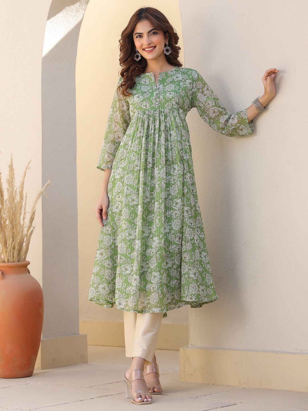 Niva's Women's Green Chiffon Lurex Floral Printed A-line Kurta