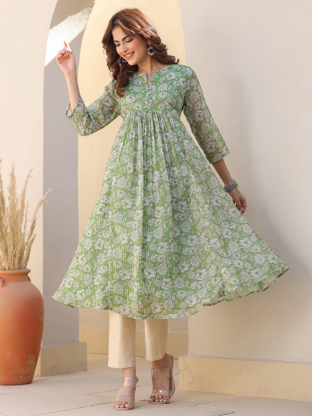 Niva's Women's Green Chiffon Lurex Floral Printed A-line Kurta