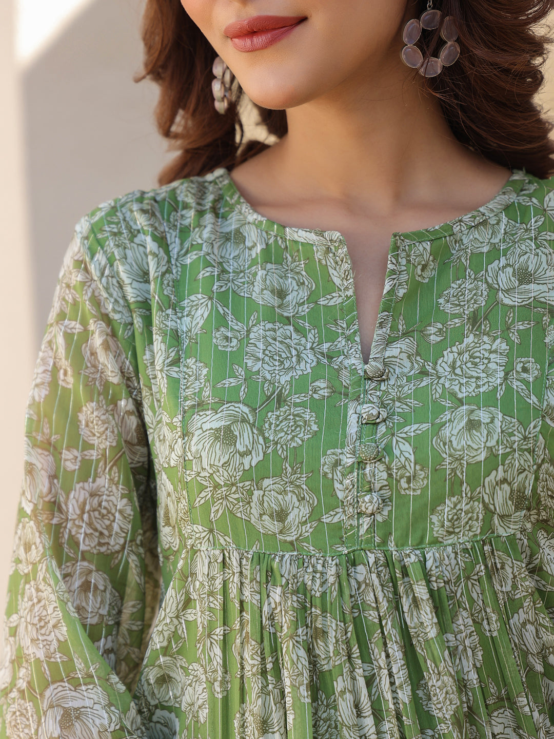 Niva's Women's Green Chiffon Lurex Floral Printed A-line Kurta