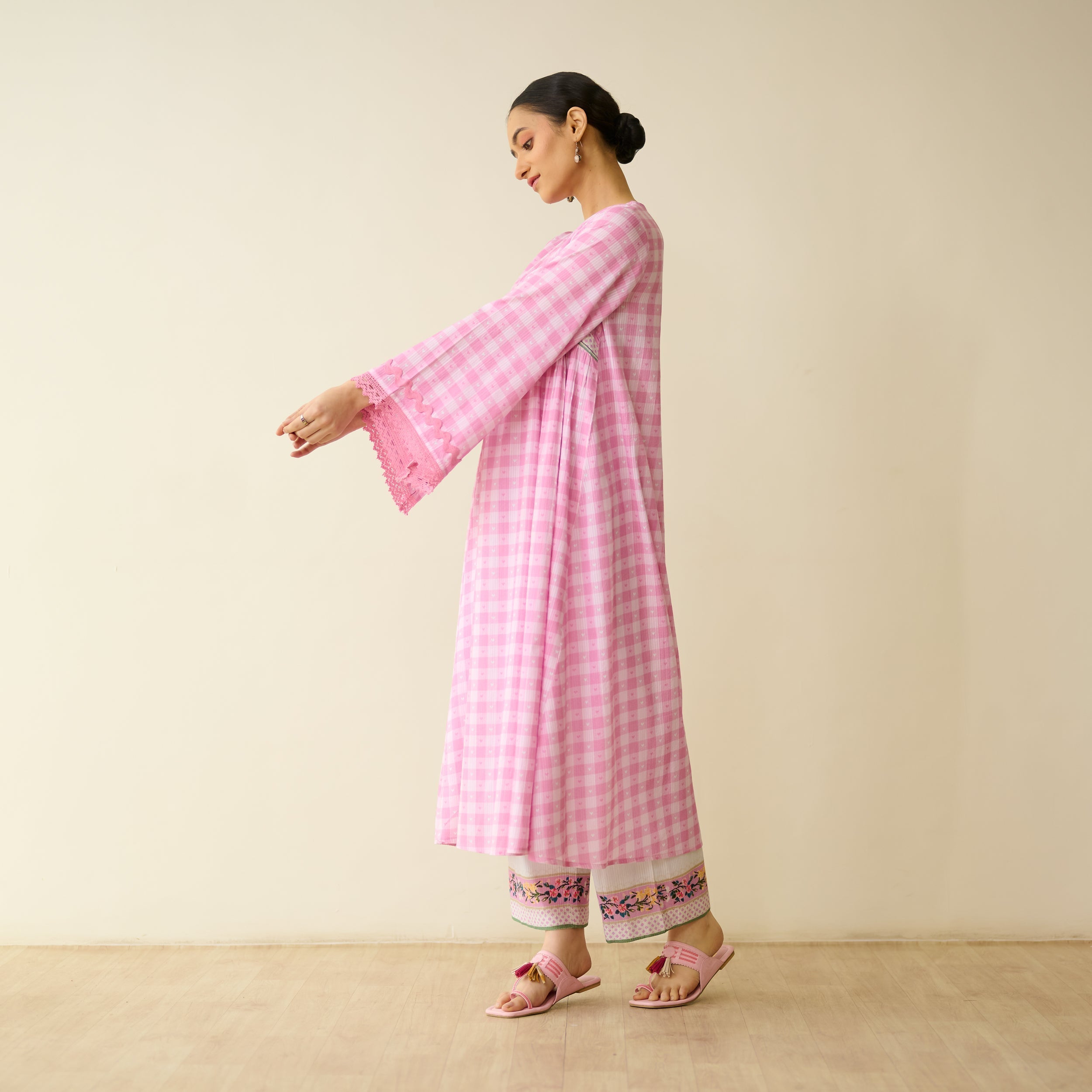 Countryside Seersucker Cotton Kurta Set - Baby Pink