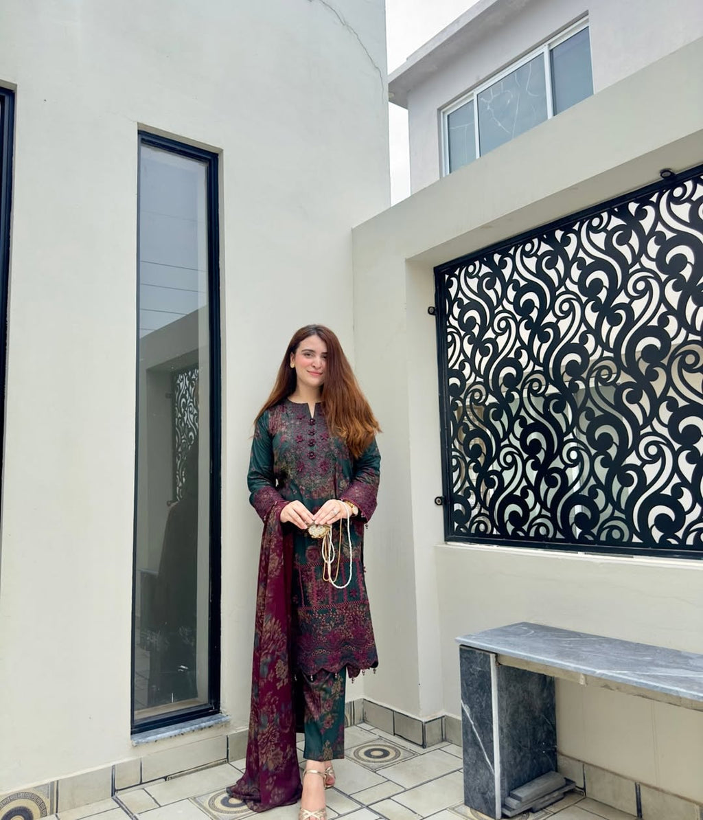 Ishita Luxury Lawn Pret Dupatta Set