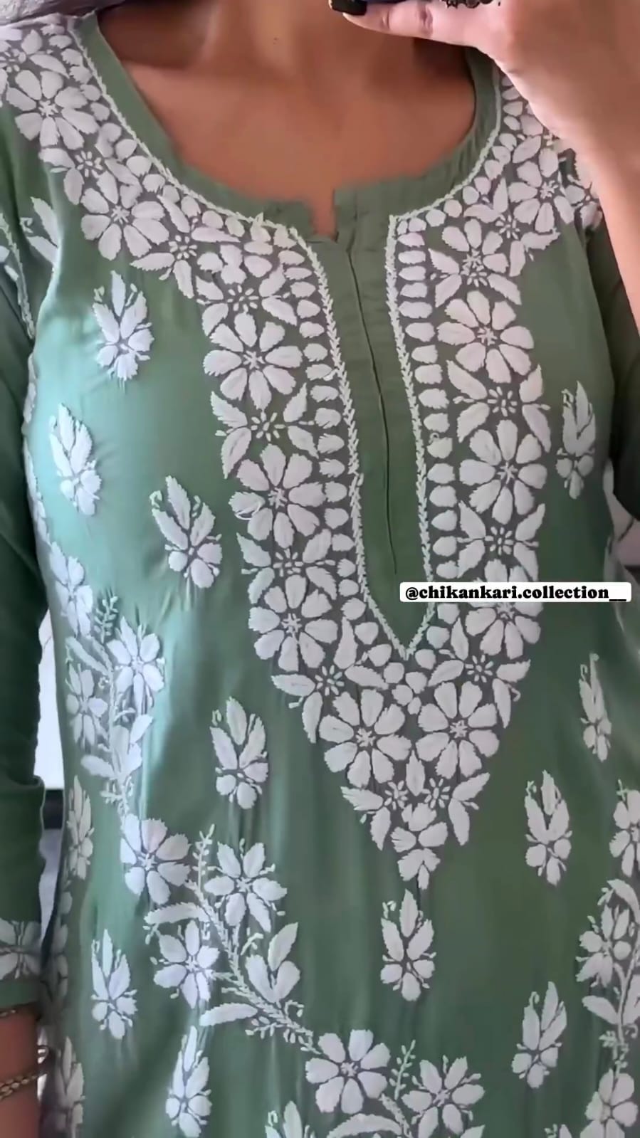 Kairavi White Chikankari Kurti Pant Set