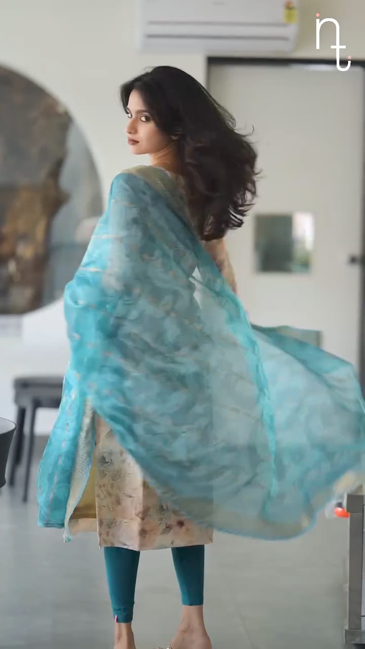 Anvi Snow Boutique Top Dupatta Set