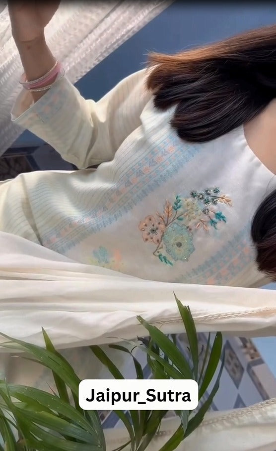 Nysa Ivory Bloom Suit