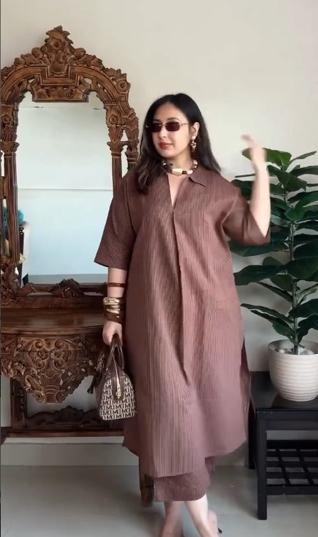 Women Regular Pure Cotton Kurta with Trousers