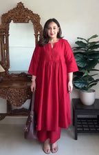 Women Regular A-Line Kurta With Trousers