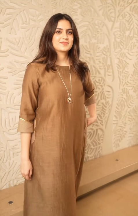 Earthy Elegance Straight Kurta