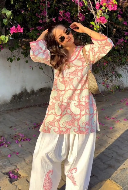 Saanvi Pink Blossom Ethnic Set