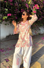 Saanvi Pink Blossom Ethnic Set