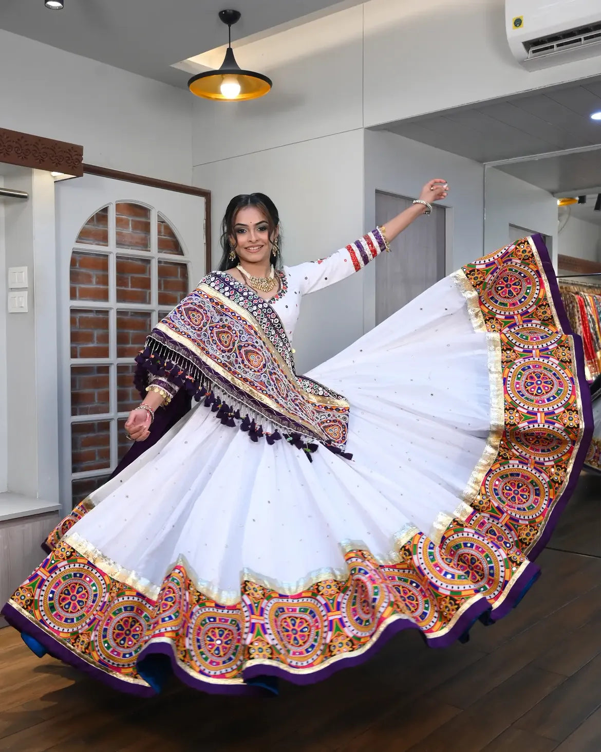 Pari Kutchi Gujarat’s Regal Charm Navratri Choli
