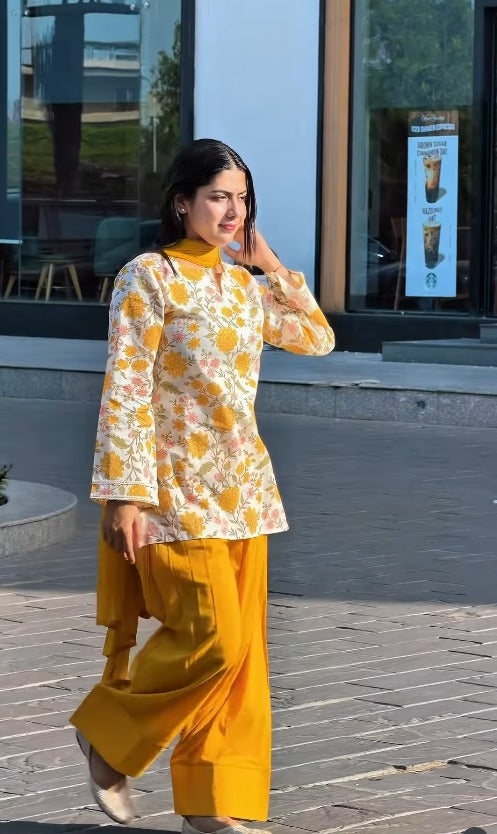 Zareen Mustard Bloom Farshi Suit Set