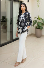 Niva's Women's Black Cotton Floral Printed A-line Top