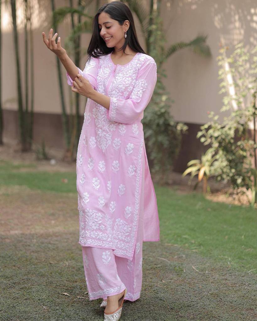 Gitanjali Baby Pink Chikankari Kurti Pant Set