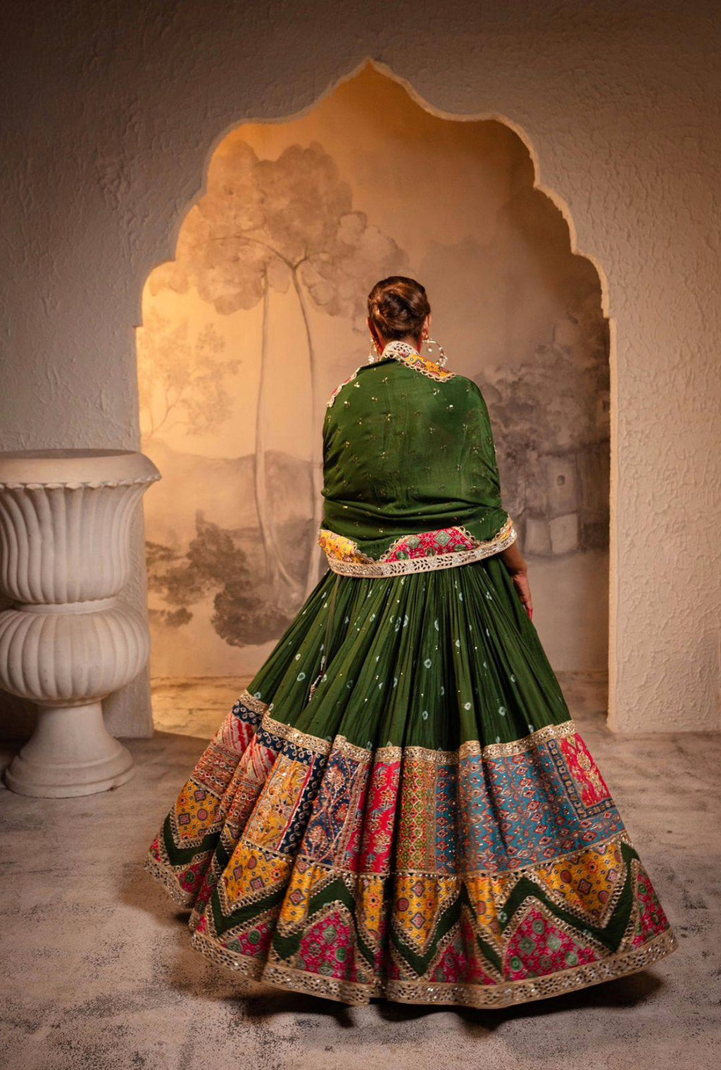 Jamku Gujarat’s Regal Charm Navratri Choli