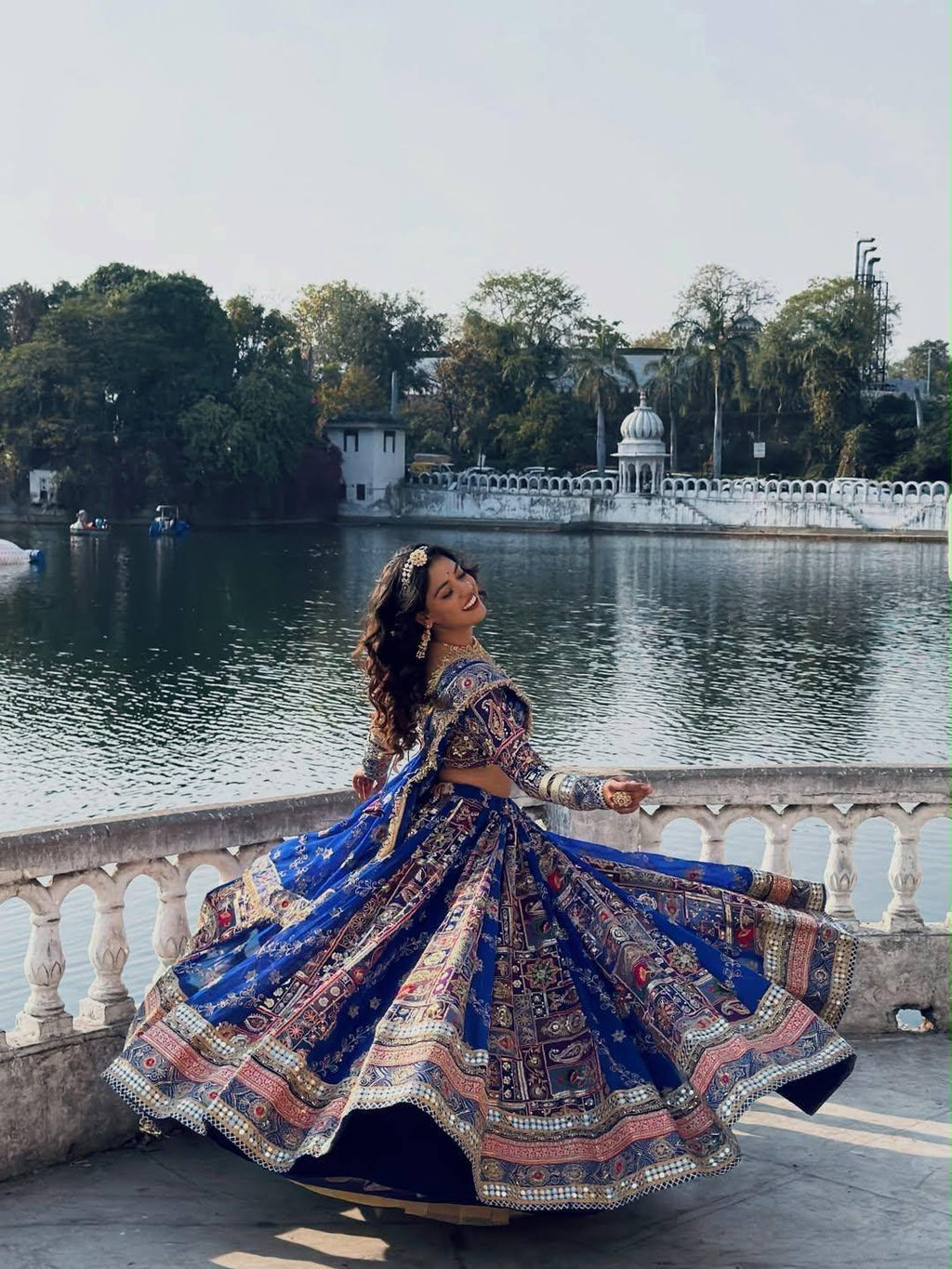 Moksha Raas Riwaaz Navratri in Royal Blue Choli