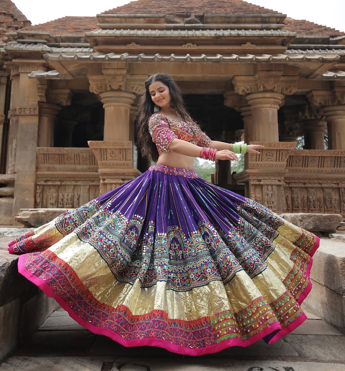 Diva's Raas Rani Ghoomar Navratri Special
