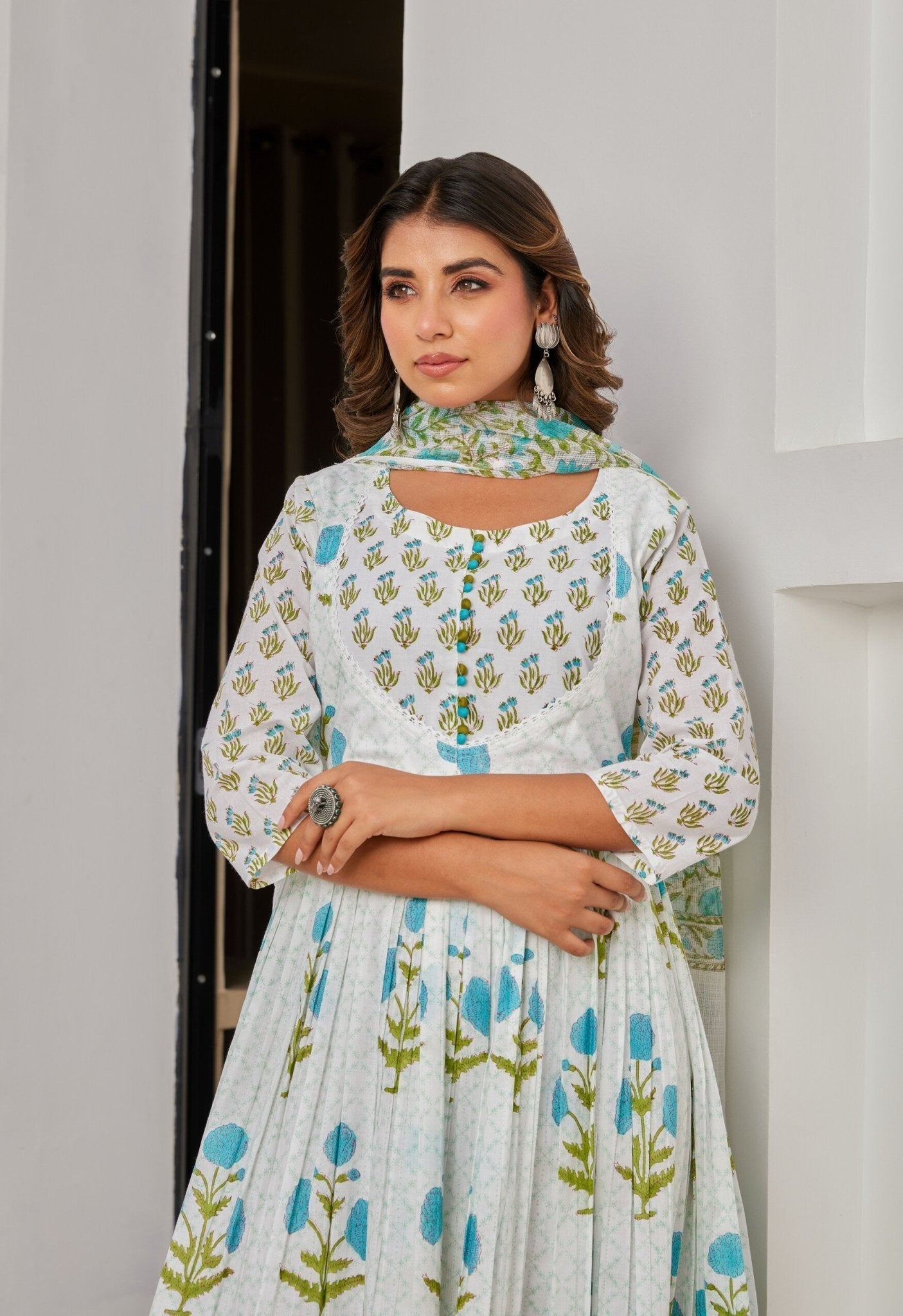 White Cotton Hand Block Printed Suit Set With Dupatta
