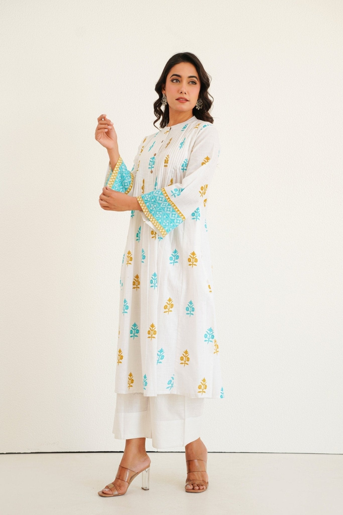 White Cotton Slub Buti Print Kurta Set with Culottes